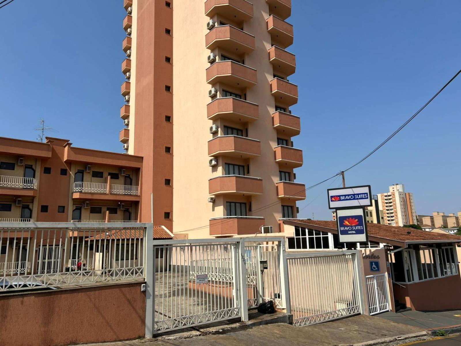 Bravo Suites Sao Carlos Экстерьер фото